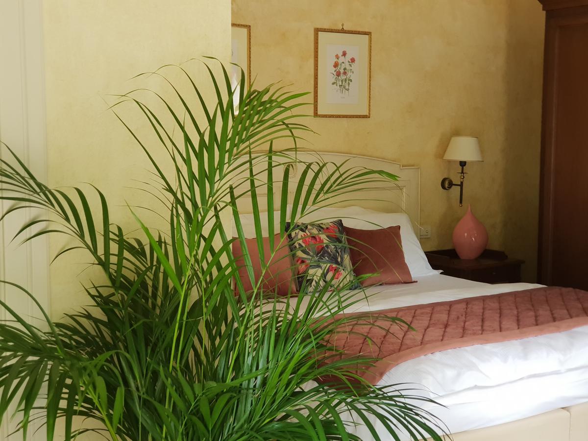 I Giardini Segreti Di Villa Marcello Marinelli Cison di Valmarino Extérieur photo